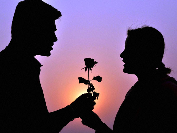 मध्य प्रदेश: छिंदवाड़ा कलेक्टर का नोटिस, इस वेलेंटाइन को मातृ-पितृ पूज्य दिवस के रूप में मनाया जाए मध्य प्रदेश: छिंदवाड़ा कलेक्टर का नोटिस, इस वेलेंटाइन को मातृ-पितृ पूज्य दिवस के रूप में मनाया जाए