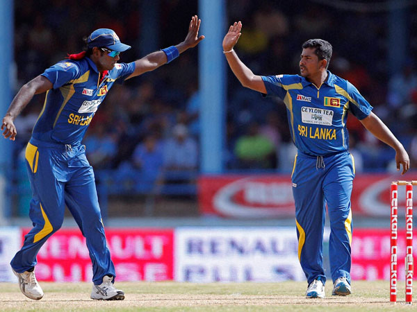 रंगना हेराथ का नाम रिकॉर्ड में शामिल, तोड़ा 100 साल से भी ज्यादा पुरान रिकॉर्ड रंगना हेराथ का नाम रिकॉर्ड में शामिल, तोड़ा 100 साल से भी ज्यादा पुरान रिकॉर्ड