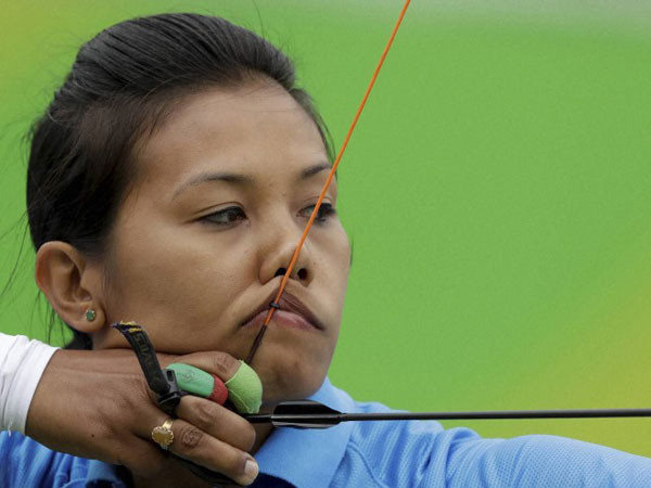 Olympics 2016: दीपिका कुमारी, बोम्बायला देवी ने भी तीरंदाजी में फैन्स को किया निराश, मुकाबला हारीं Olympics 2016: दीपिका कुमारी, बोम्बायला देवी ने भी तीरंदाजी में फैन्स को किया निराश, मुकाबला हारीं