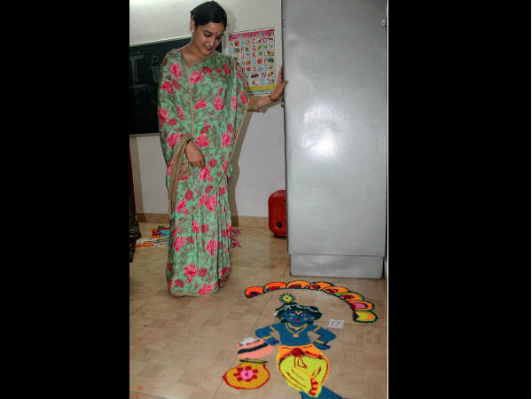 रंगोली प्रतियोगिता- बांसुरी प्रतियोगिता