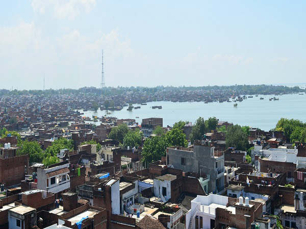 4 जिलों में खतरे के निशान से ऊपर गंगा