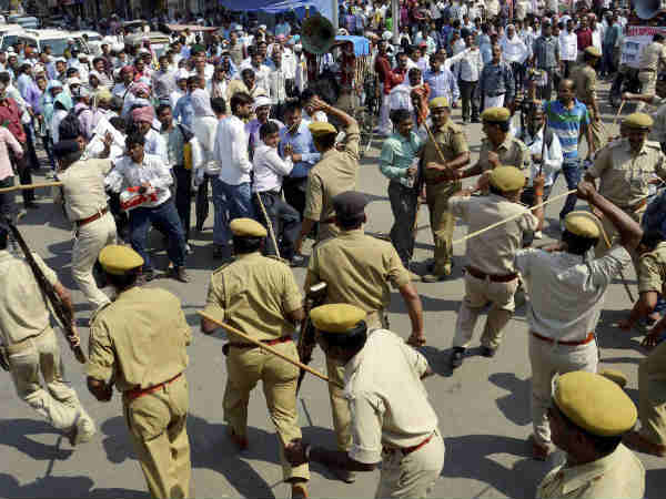 lathicharge lathicharge