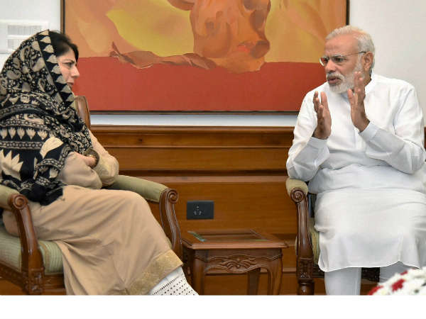 mehbooba-mufti-meets-pm-modi mehbooba-mufti-meets-pm-modi