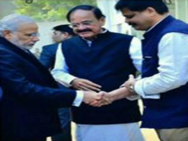 केंद्रीय मंत्री के बेटे ने सेना फंड में किया दान फिर भी हुई आलोचना, जानिए क्यों केंद्रीय मंत्री के बेटे ने सेना फंड में किया दान फिर भी हुई आलोचना, जानिए क्यों
