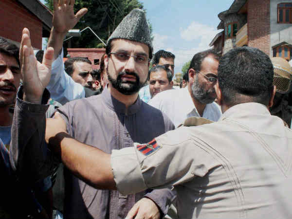 दो अलग-अलग विचारधाराएं एक साथ
