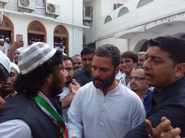लखनऊ के नदवा तूल उलेमा मदरसा में राहुल गांधी