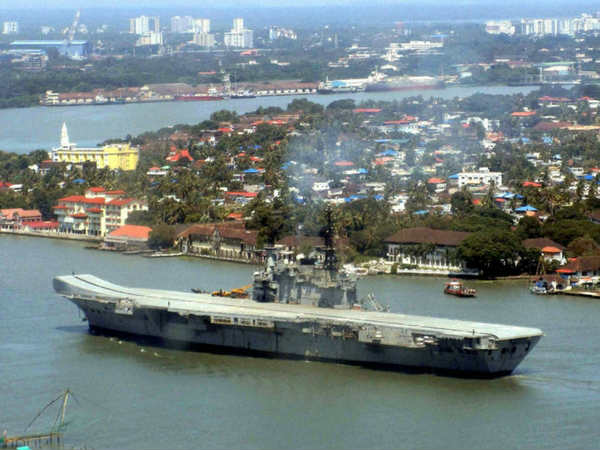 INS Viraat, world’s oldest aircraft carrier, to be decommissioned from Indian Navy वर्षों तक भारतीय नेवी की सेवा में रहने वाले दुनिया के सबसे पुराने एयरक्राफ्ट कैरियर आईएनएस विराट अब नेवी को सेवाएं नहीं देगा। INS Viraat, world’s oldest aircraft carrier, to be decommissioned from Indian Navy वर्षों तक भारतीय नेवी की सेवा में रहने वाले दुनिया के सबसे पुराने एयरक्राफ्ट कैरियर आईएनएस विराट अब नेवी को सेवाएं नहीं देगा।