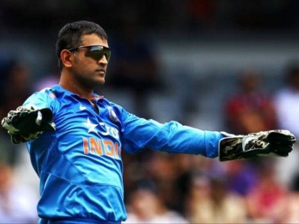 dhoni dhoni