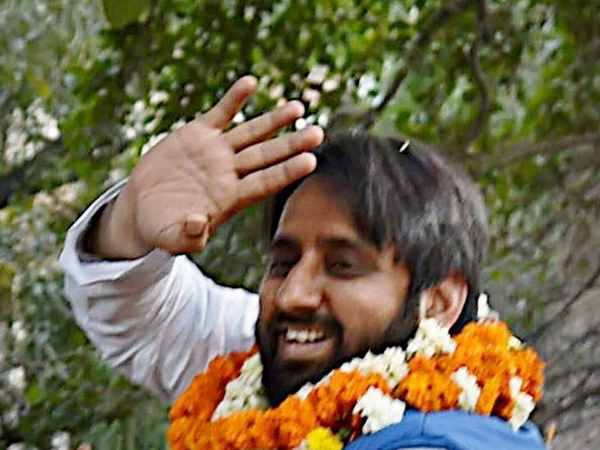 amanatullah khan amanatullah khan