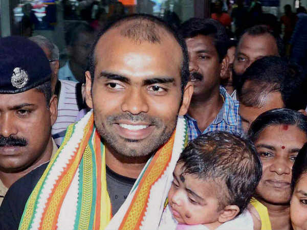 पाकिस्तान को हॉकी में हराकर शहीदों के खून का लेंगे बदला : पी श्रीजेश पाकिस्तान को हॉकी में हराकर शहीदों के खून का लेंगे बदला : पी श्रीजेश