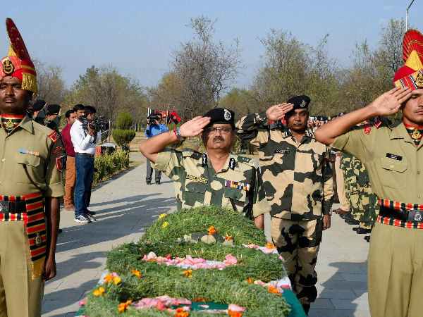 अस्पताल ले जाते हुए हुई मौत