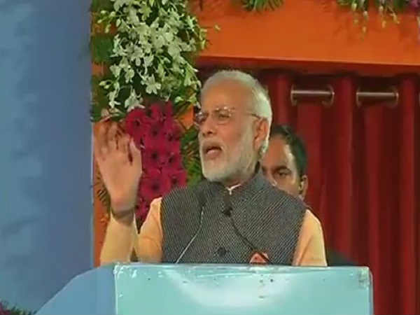 मोदी ने कहा इतिहास गवाह है