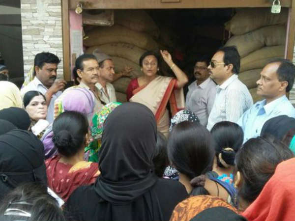 विवादित बयान को लेकर जा चुकी हैं जेल