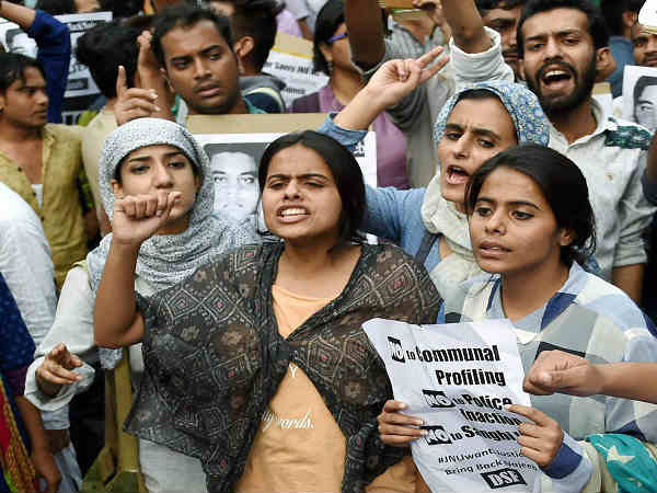 हमने नहीं देखा कि नजीब ने किसी को मारा