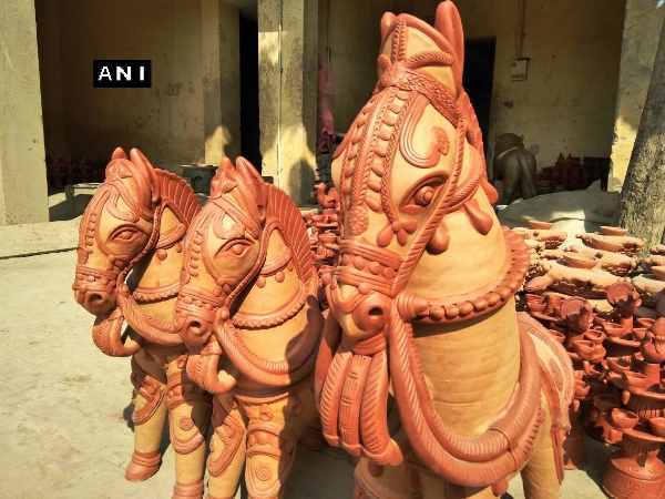 मिट्टी के बर्तन बनाने वालों को मिला फायदा