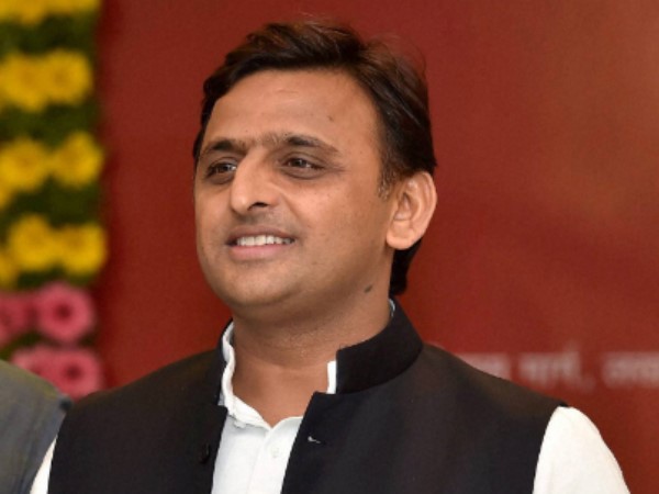 अखिलेश को मिला क्लीन इमेज का फायदा