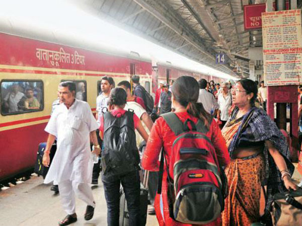 railway station railway station