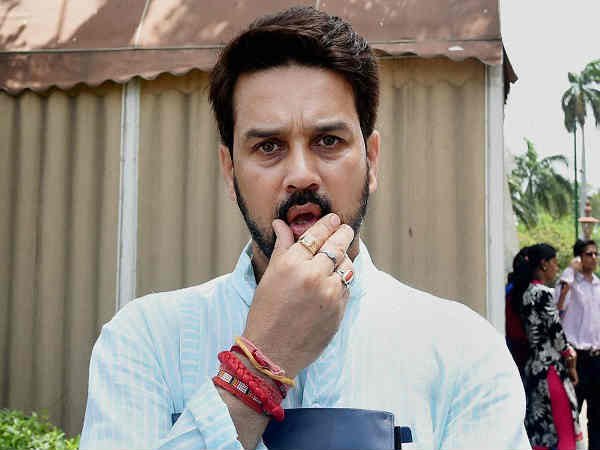 BCCI-Lodha committee clash : SC clears bcci to follow lodha panel committee recommendations. नई दिल्ली। बीसीसीआई में पारदर्शिता लाने के लिए जरूरी सुधारों पर गुरुवार को सुप्रीम कोर्ट में सुनवाई हुई। सुप्रीम कोर्ट ने बीससीआई पर अपने रवैये को और भी सख्त किया है। BCCI-Lodha committee clash : SC clears bcci to follow lodha panel committee recommendations. नई दिल्ली। बीसीसीआई में पारदर्शिता लाने के लिए जरूरी सुधारों पर गुरुवार को सुप्रीम कोर्ट में सुनवाई हुई। सुप्रीम कोर्ट ने बीससीआई पर अपने रवैये को और भी सख्त किया है।