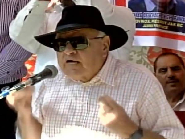 Poonch: farooq abdullah slashes pm modi for selling armymen blood in kashmir. Poonch: farooq abdullah slashes pm modi for selling armymen blood in kashmir.