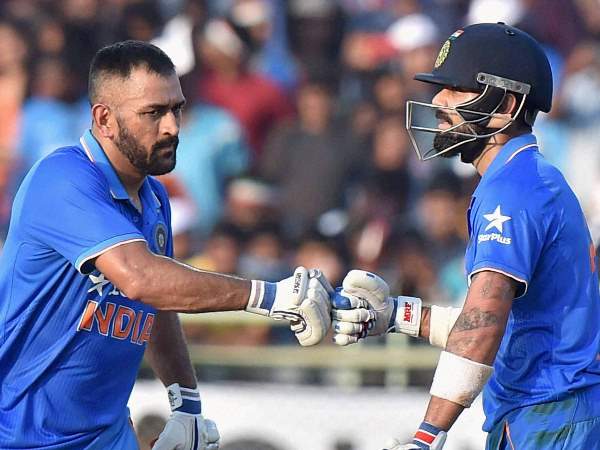 dhoni dhoni