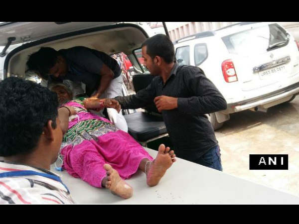Two dead and 13 injured in ruckus after BSP Chief Mayawati's rally in Lucknow Two dead and 13 injured in ruckus after BSP Chief Mayawati's rally in Lucknow