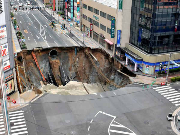 japan-road-accident japan-road-accident