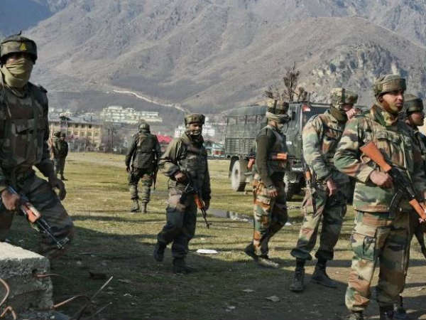 Bravery of officers' wives averts hostage crisis Bravery of officers' wives averts hostage crisis