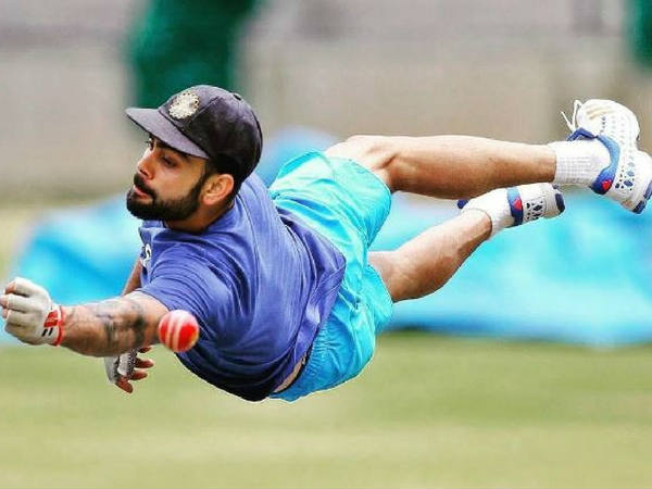 virat kohli believes that he can fly, says before birthday on twitter. भारतीय टेस्ट क्रिकेट कप्तान विराट कोहली का कल यानी 5 नवंबर को 28वां जन्मदिन है। भारतीय क्रिकेट के इस सितारे ने अपने जन्मदिन से ठीक एक दिन पहले कहा है कि वह उड़ सकते हैं! virat kohli believes that he can fly, says before birthday on twitter. भारतीय टेस्ट क्रिकेट कप्तान विराट कोहली का कल यानी 5 नवंबर को 28वां जन्मदिन है। भारतीय क्रिकेट के इस सितारे ने अपने जन्मदिन से ठीक एक दिन पहले कहा है कि वह उड़ सकते हैं!