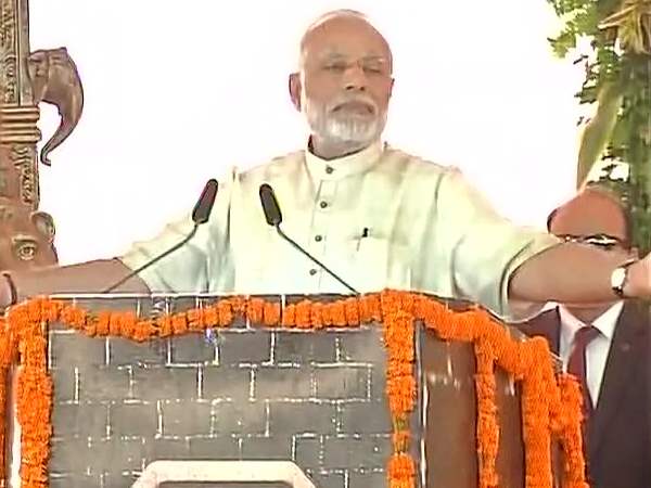 मुंबई से मोदी लाइव: विश्व के इतिहास में शिवाजी जैसा कोई दूसरा नहीं मुंबई से मोदी लाइव: विश्व के इतिहास में शिवाजी जैसा कोई दूसरा नहीं
