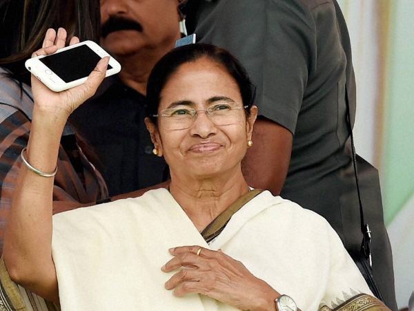 केंद्र की राजनीति में जमीन तलाश रही हैं ममता