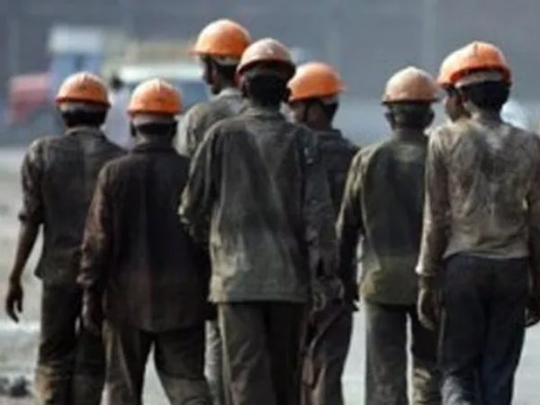 एक महिला की हुई संदिग्ध परिस्थितियों की मौत