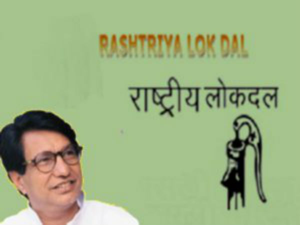 पेशे से कंप्यूटर साइंटिस्ट