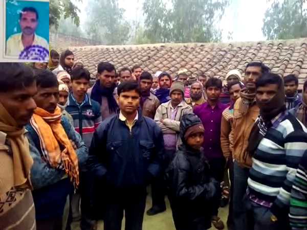 बेटे की तबीयत थी खराब