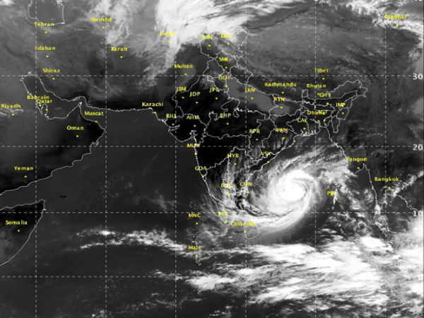 #cyclonevardah: Read Importants Facts about Cyclonic storm Vardah in hindi #cyclonevardah: Read Importants Facts about Cyclonic storm Vardah in hindi