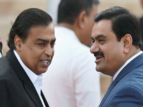 mukesh ambani-gautam adani-बीजेपी ने लगाया आरोप-यूपीए सरकार ने अबानी और अडानी को दिया था 1,85,000 करोड़ का लोन mukesh ambani-gautam adani-बीजेपी ने लगाया आरोप-यूपीए सरकार ने अबानी और अडानी को दिया था 1,85,000 करोड़ का लोन