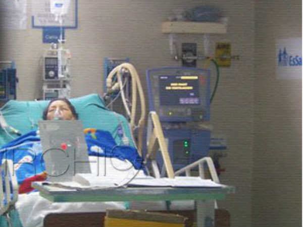 Jayalalithaa's ICU Pic goes viral on social media Jayalalithaa's ICU Pic goes viral on social media