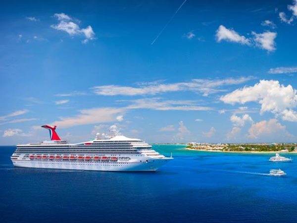 carribean cruise बॉस ने कर्मचारियों को दी कैरिबियन क्रूज में छुट्टियां बिताने का खास तोहफा carribean cruise बॉस ने कर्मचारियों को दी कैरिबियन क्रूज में छुट्टियां बिताने का खास तोहफा