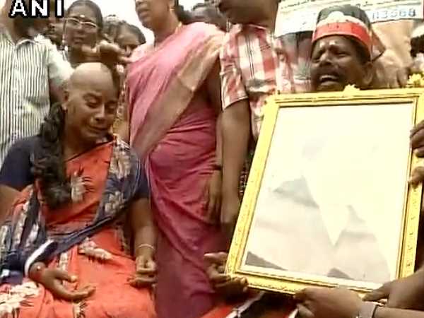jaylalithaa supporter2 jaylalithaa supporter2