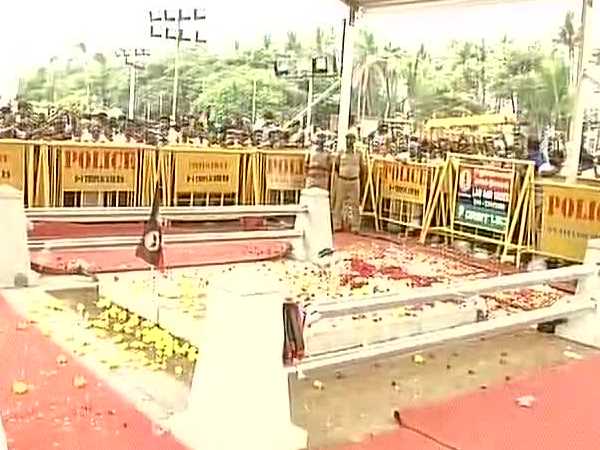 jaylalithaa supporter4 jaylalithaa supporter4