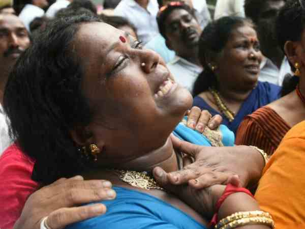 jayalalithaa supporter1 jayalalithaa supporter1