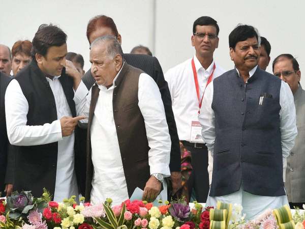 akhilesh yadav akhilesh yadav