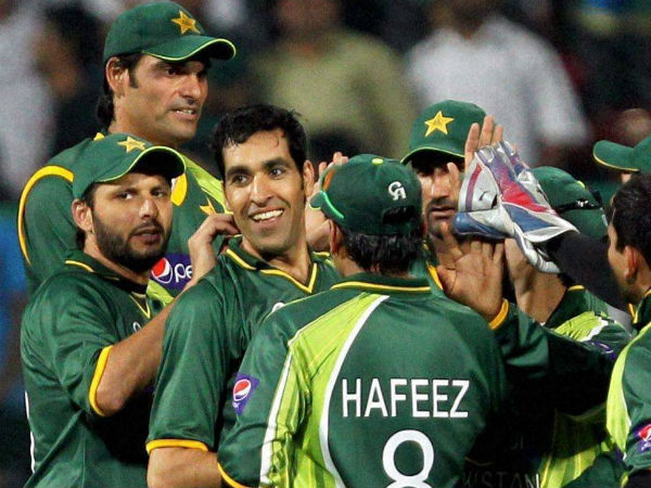 Pakistan cricketer accused of bringing a female guest to his hotel room Pakistan cricketer accused of bringing a female guest to his hotel room
