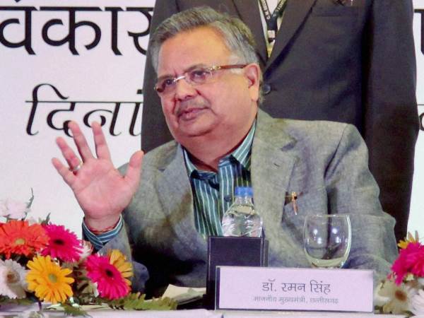 raman-singh-chattisgarh-छत्तीसगढ़ के मुख्यमंत्री रमन सिंह ने कहा- राज्य कर्मचारियों को भी मिलेगा सातवें वेतन आयोग का लाभ raman-singh-chattisgarh-छत्तीसगढ़ के मुख्यमंत्री रमन सिंह ने कहा- राज्य कर्मचारियों को भी मिलेगा सातवें वेतन आयोग का लाभ