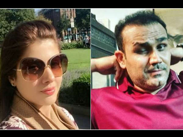 Virender Sehwag’s birthday wish to his wife Aarti set off jokes on demonetisation Virender Sehwag’s birthday wish to his wife Aarti set off jokes on demonetisation