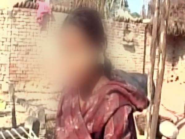 लड़की को नहीं बना सके हवस का शिकार, दरिंदों ने काट लिए कान लड़की को नहीं बना सके हवस का शिकार, दरिंदों ने काट लिए कान