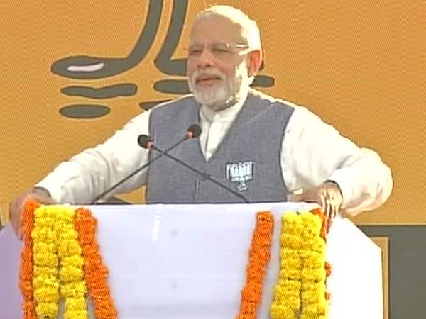 जो गोवा में पचास साल में ना हुआ, हमने 25 महीने में किया: मोद जो गोवा में पचास साल में ना हुआ, हमने 25 महीने में किया: मोद
