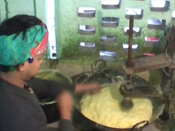 सर्दी की सुूबह में होती है तैयार