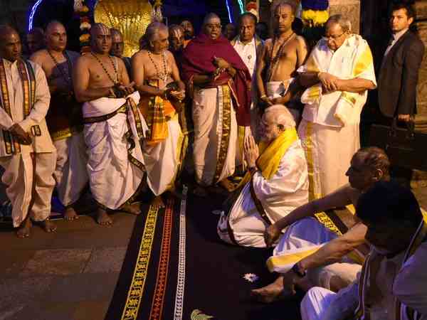 ग्रामीण भारत में वैज्ञानिक गतिविधियों की जरूरत: मोदी