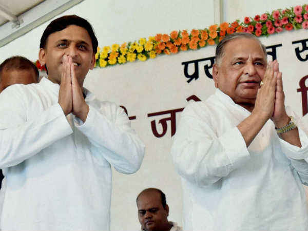 पिता-पुत्र के लिए मुश्किल अमर-शाह की जोड़ी