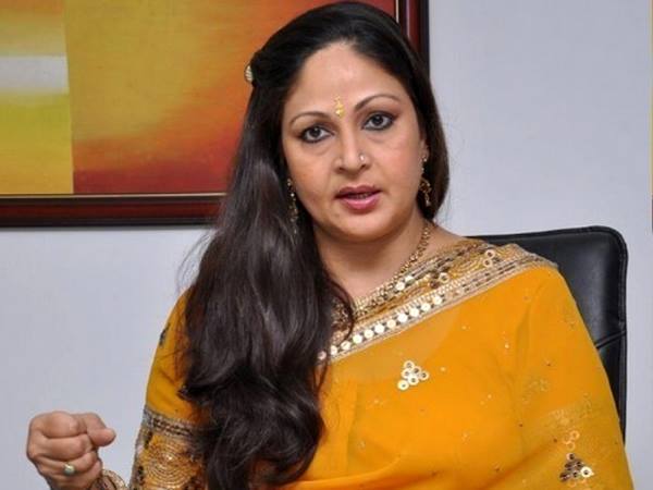 rati agnihotri बिजली चोरी के आरोप में मशहूर बॉलीवुड अभिनेत्री रति अग्निहोत्री के खिलाफ FIR दर्ज rati agnihotri बिजली चोरी के आरोप में मशहूर बॉलीवुड अभिनेत्री रति अग्निहोत्री के खिलाफ FIR दर्ज